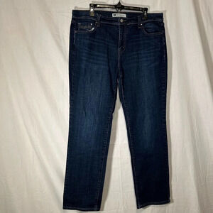 dark wash Levi’s 505 straight leg jeans size 16